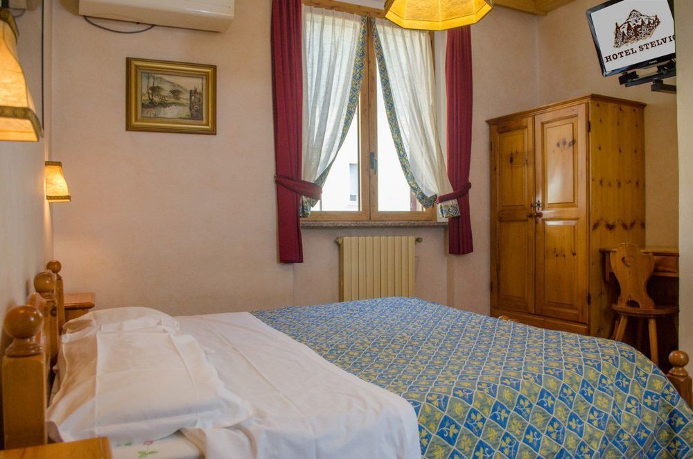 Hotel Stelvio Varese Luaran gambar