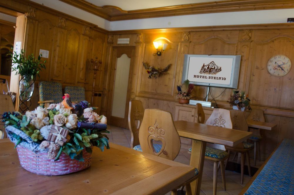 Hotel Stelvio Varese Luaran gambar
